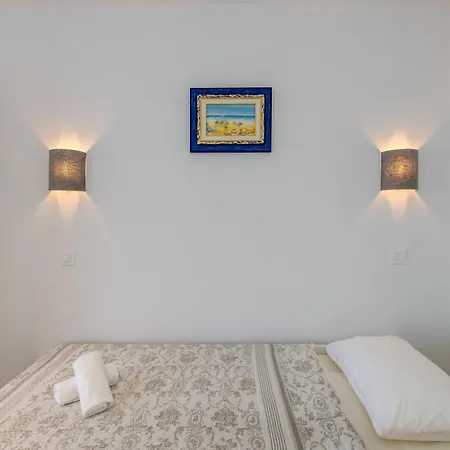 Centrally Located Apartments, Free Parking Trogir