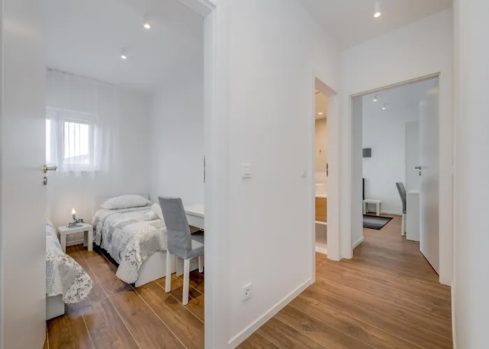 Apartments In Trogir * 特罗吉尔