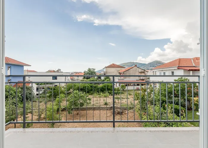 公寓 Apartments In Trogir 特罗吉尔