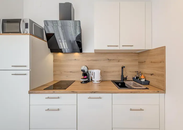 Apartments In Trogir * 特罗吉尔