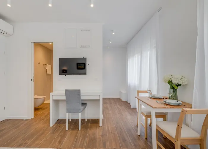 公寓 Apartments In Trogir