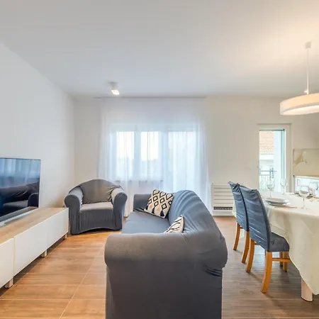 Appartement Centrally Located Apartments, Free Parking *