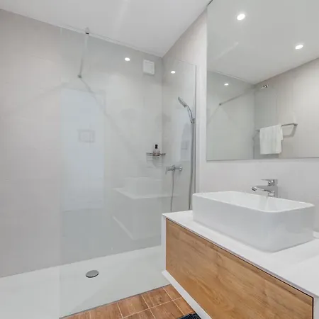 Appartement Centrally Located Apartments, Free Parking Trogir