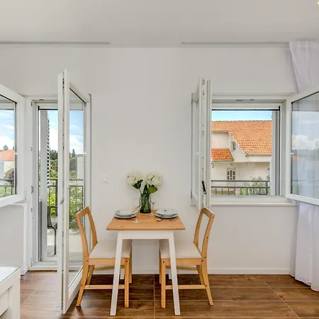 Centrally Located Apartments, Free Parking Trogir