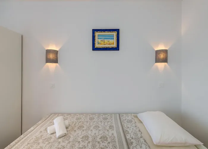 Apartments In Trogir Trogir